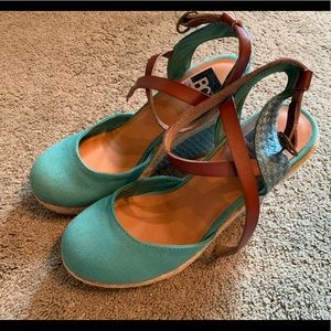Beautiful Turquoise BC Wedge
